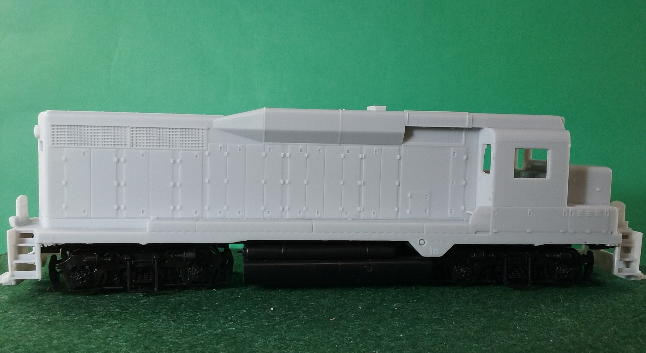 HO Scale CNW EMD GP30 Non Dynamic Locomotive Shell, by Pacific Northwest Resin