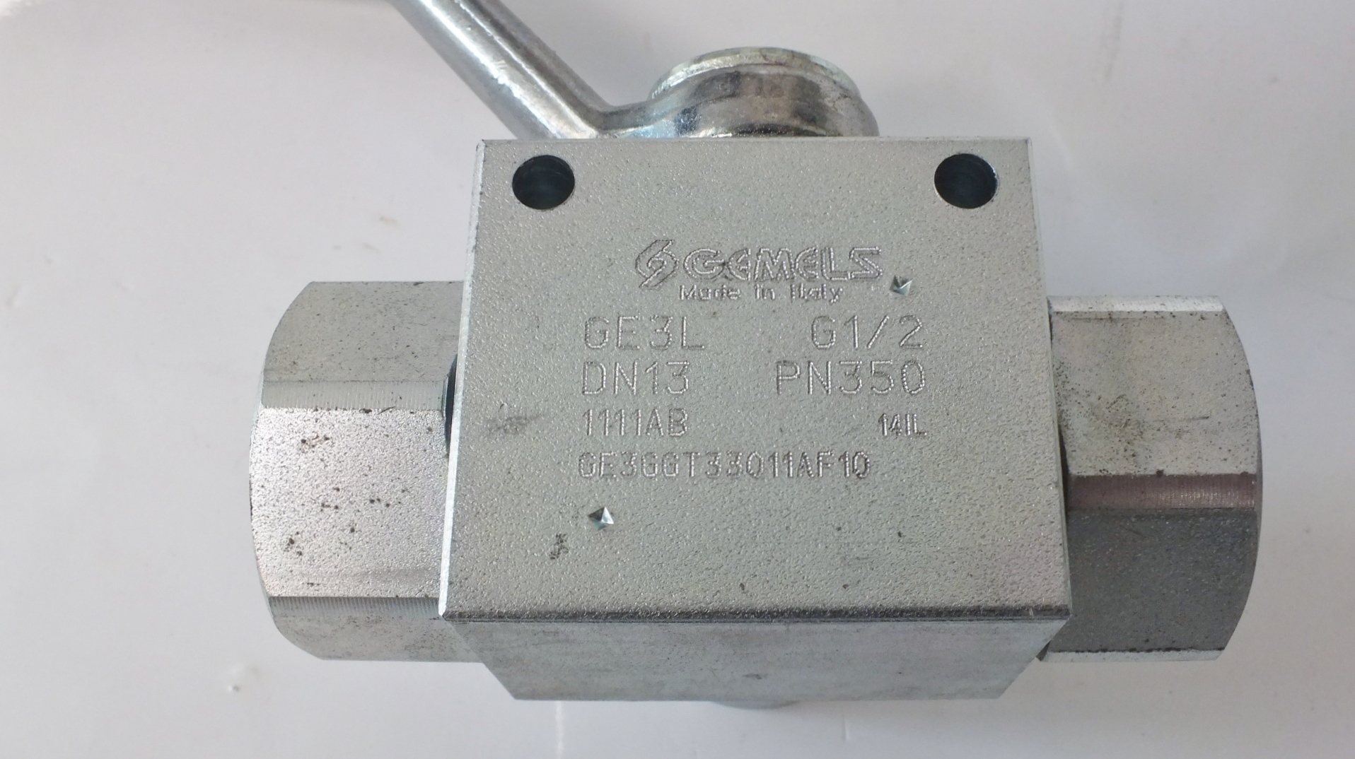 3 WAY VALVE HYDRAULIC L PORT 350Bar/5250PSI BSPP Made in Italy 3/4",1