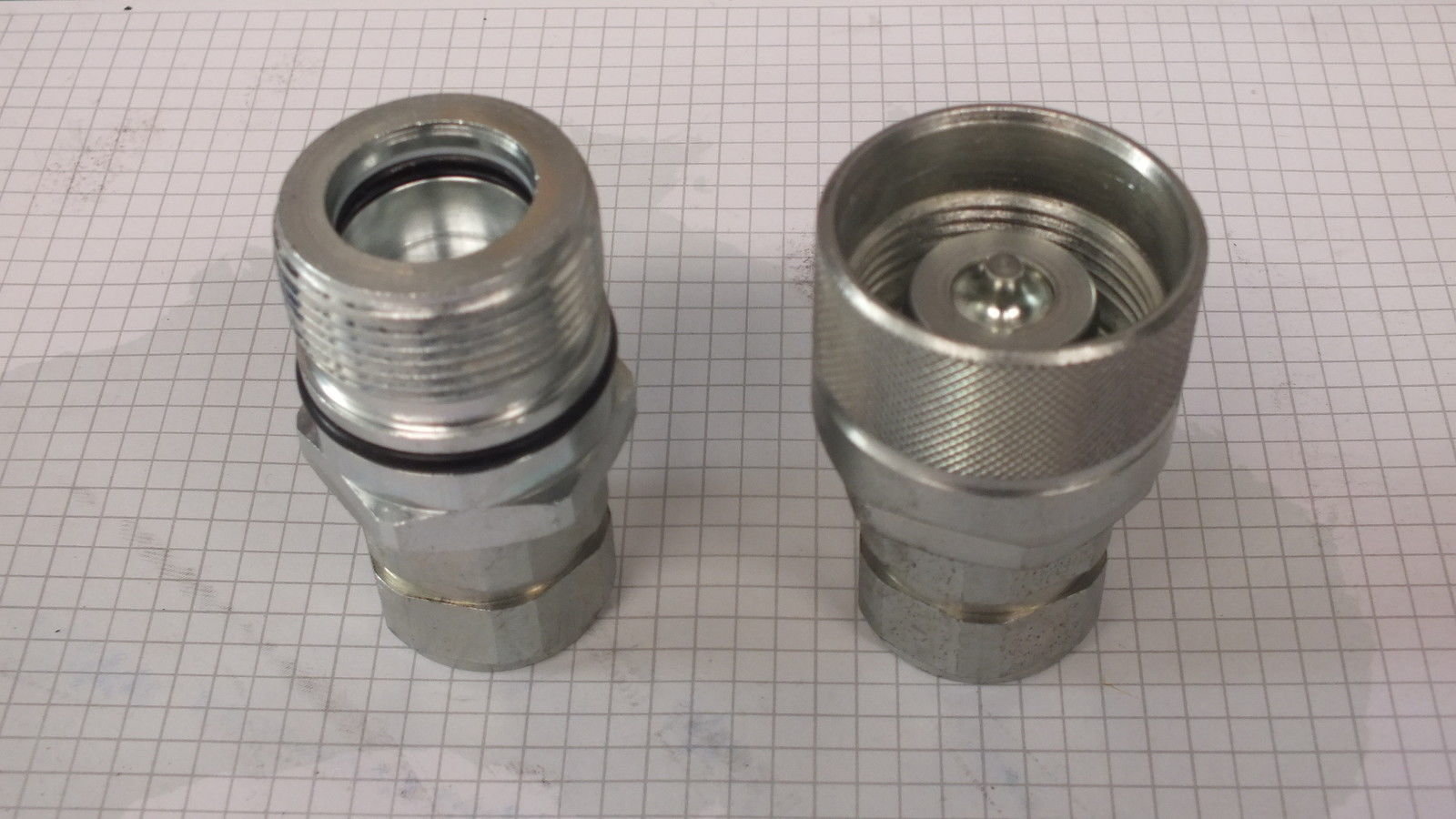 3/4" Hydraulic Screw Together Under Pressure Poppet Coupler ISO 14541