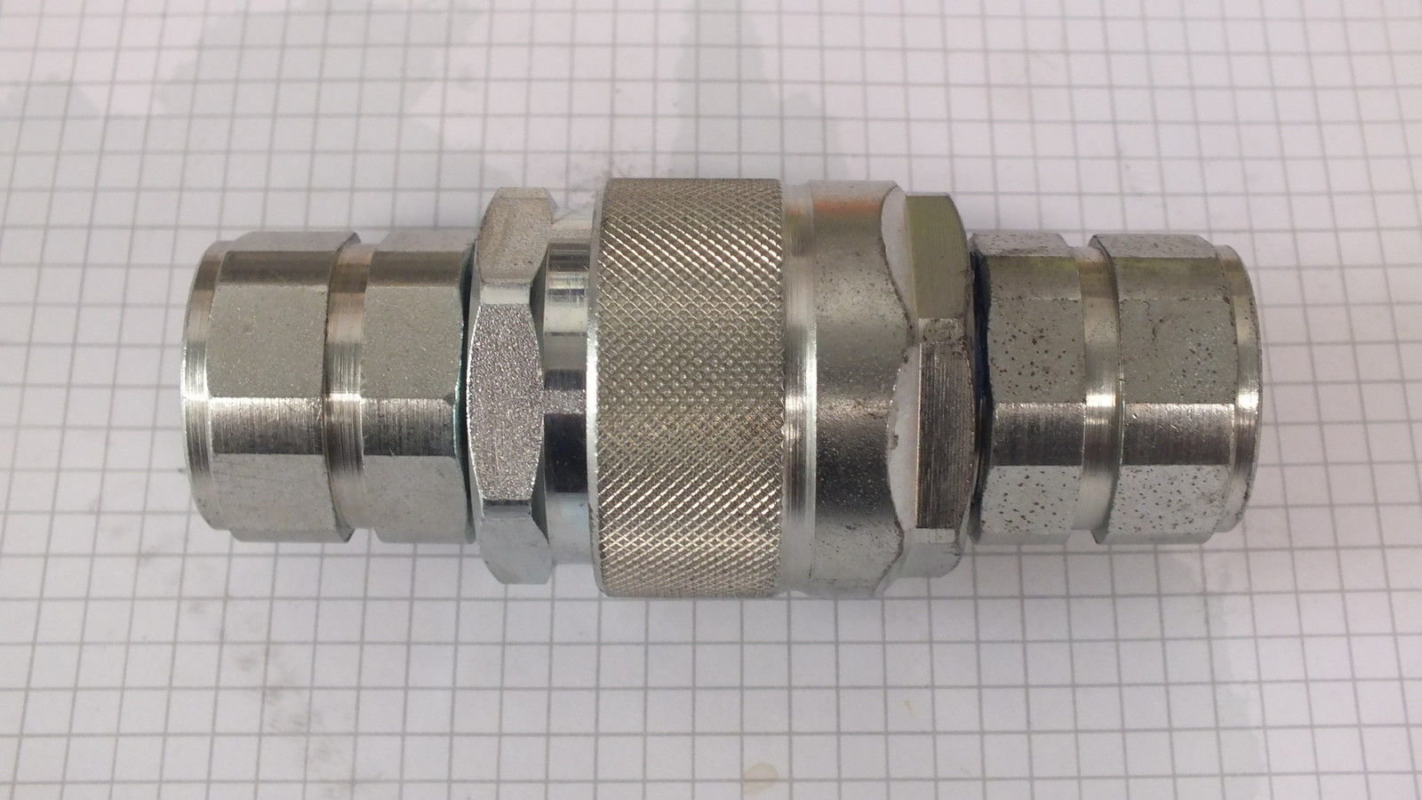 3/4" Hydraulic Screw Together Under Pressure Poppet Coupler ISO 14541