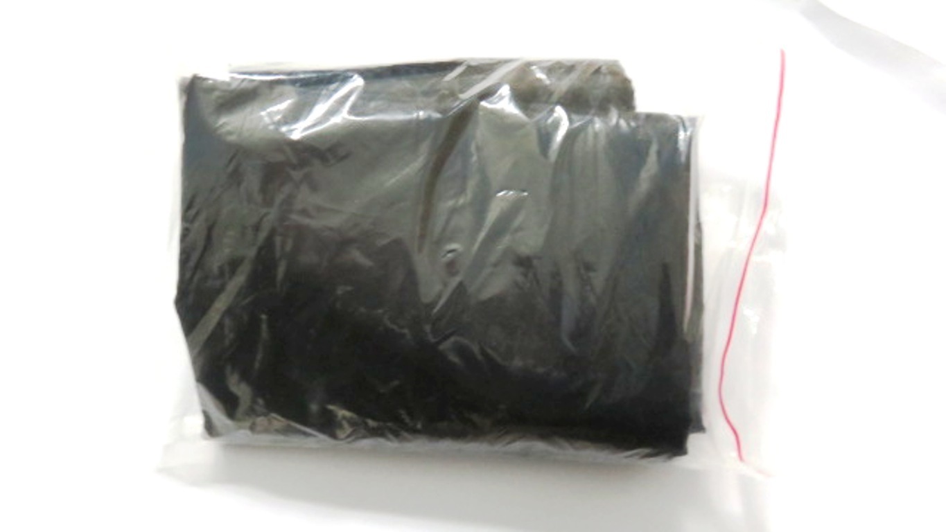 Compact and light rain cover folds easily into a small space
