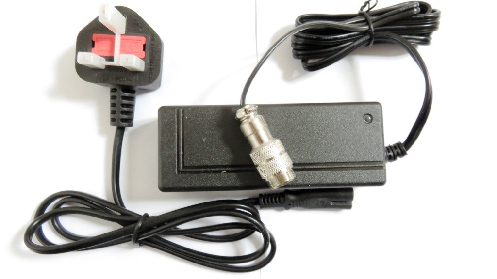 CP1230 Battery Charger 3 Pin Pro Rider | Stowamatic 106