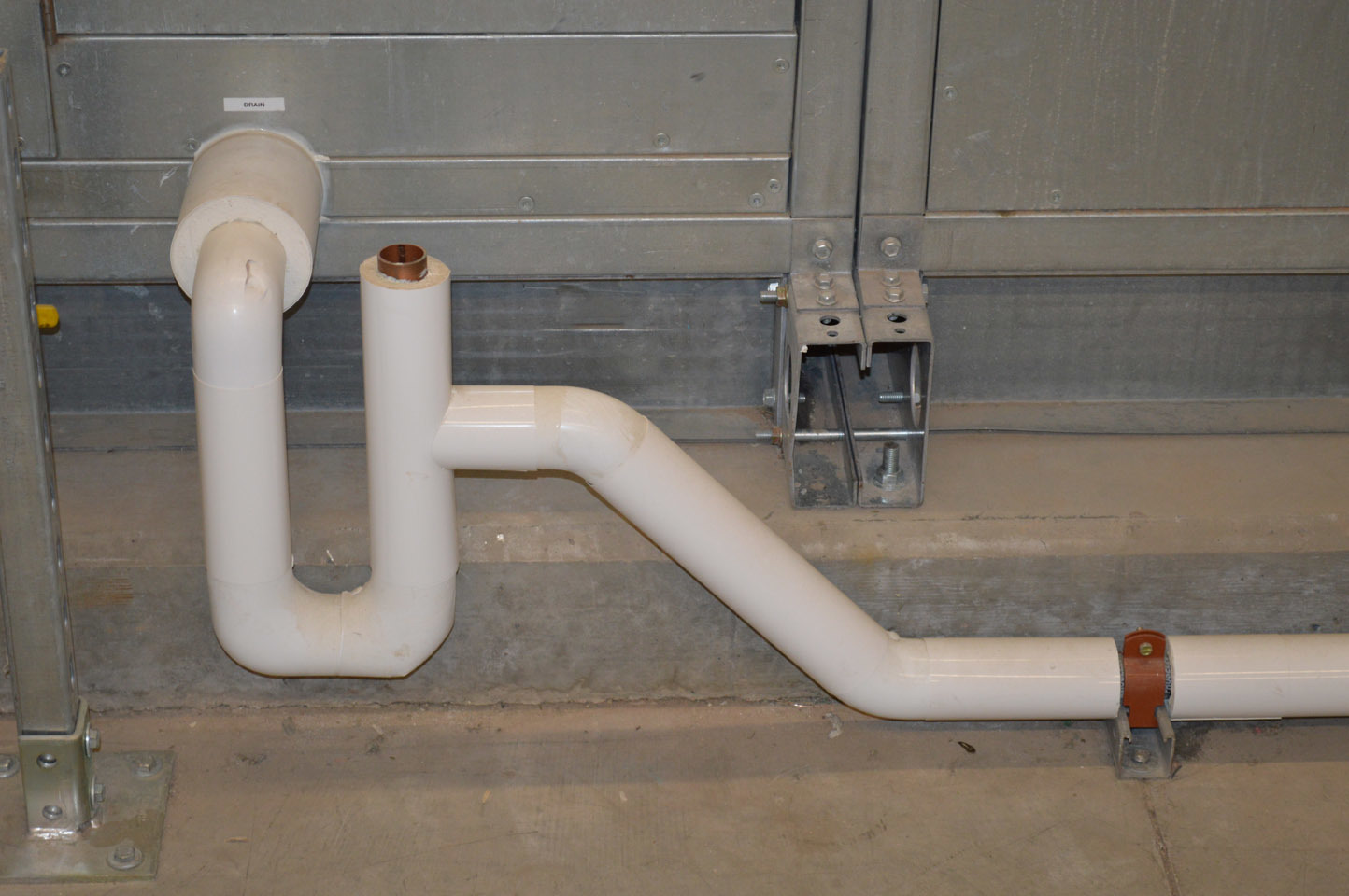 Method statement for condensate drain piping installation