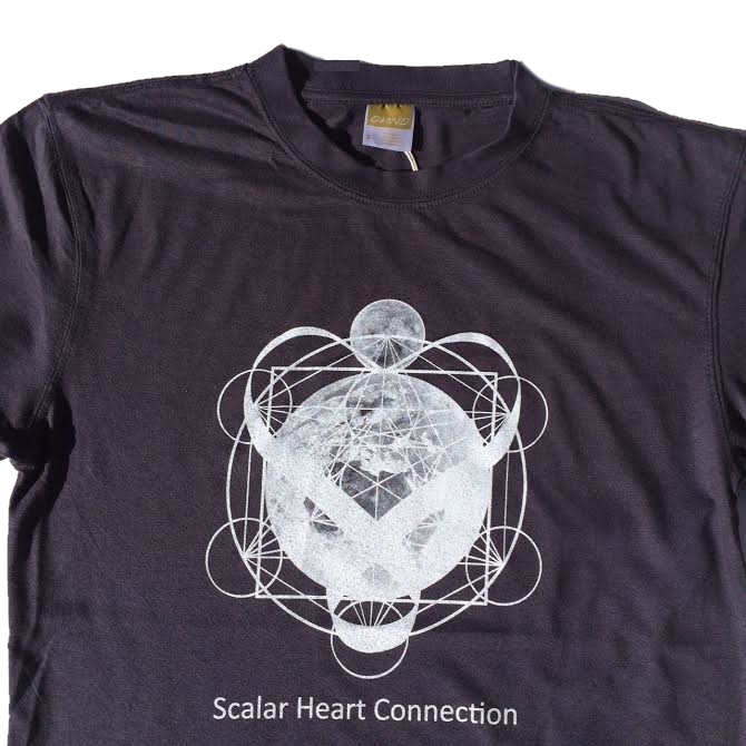 Men Organic Bamboo & Cotton T-shirt: Earth & Moon in Metatron's Cube