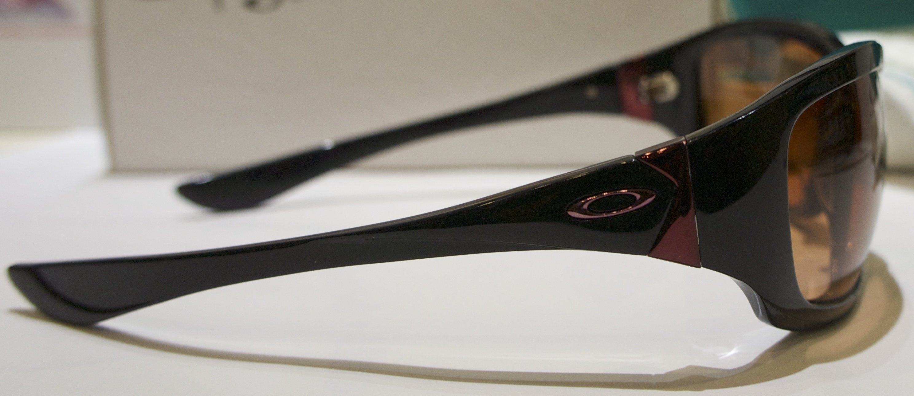 Oakley Disobey - Polished Black - G40 Black Gradient (difettato)