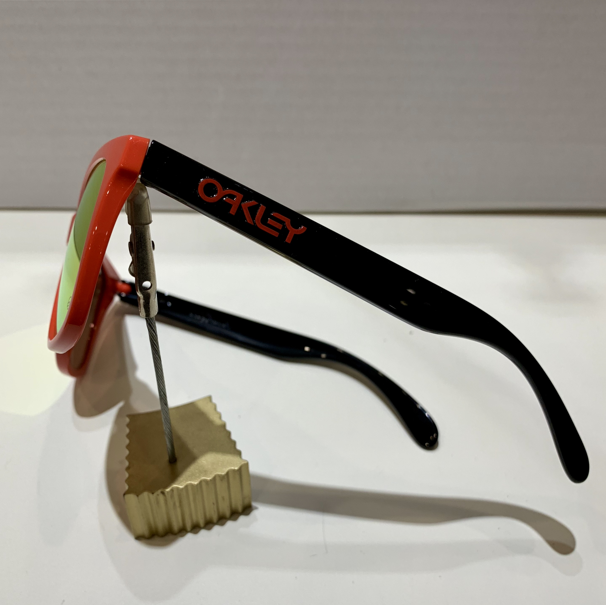 Oakley Frogskins 30th anniversary - Heritage Red - fire iridium