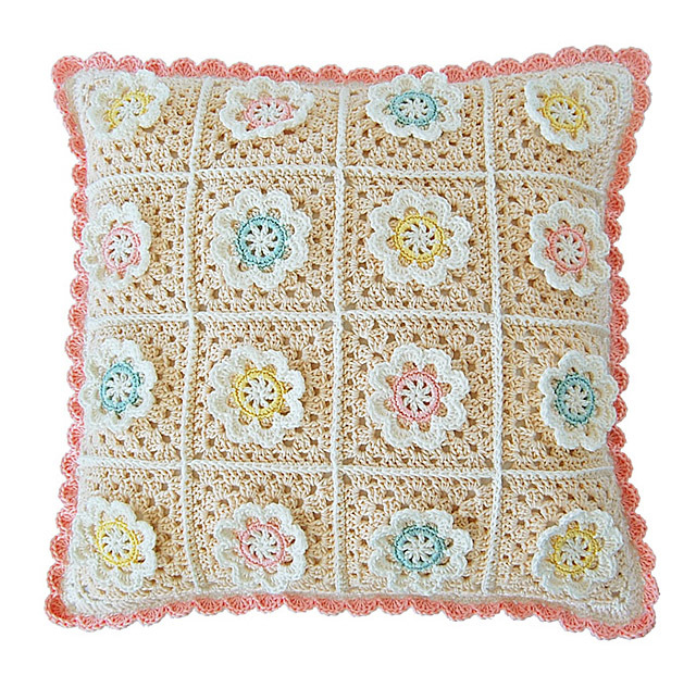 CROCHET PATTERN: Florina Pillow 00034