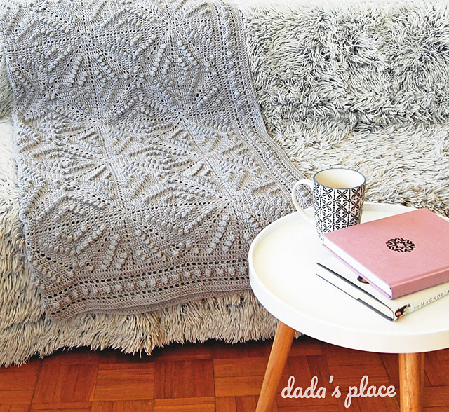 CROCHET PATTERN: Menya Blanket