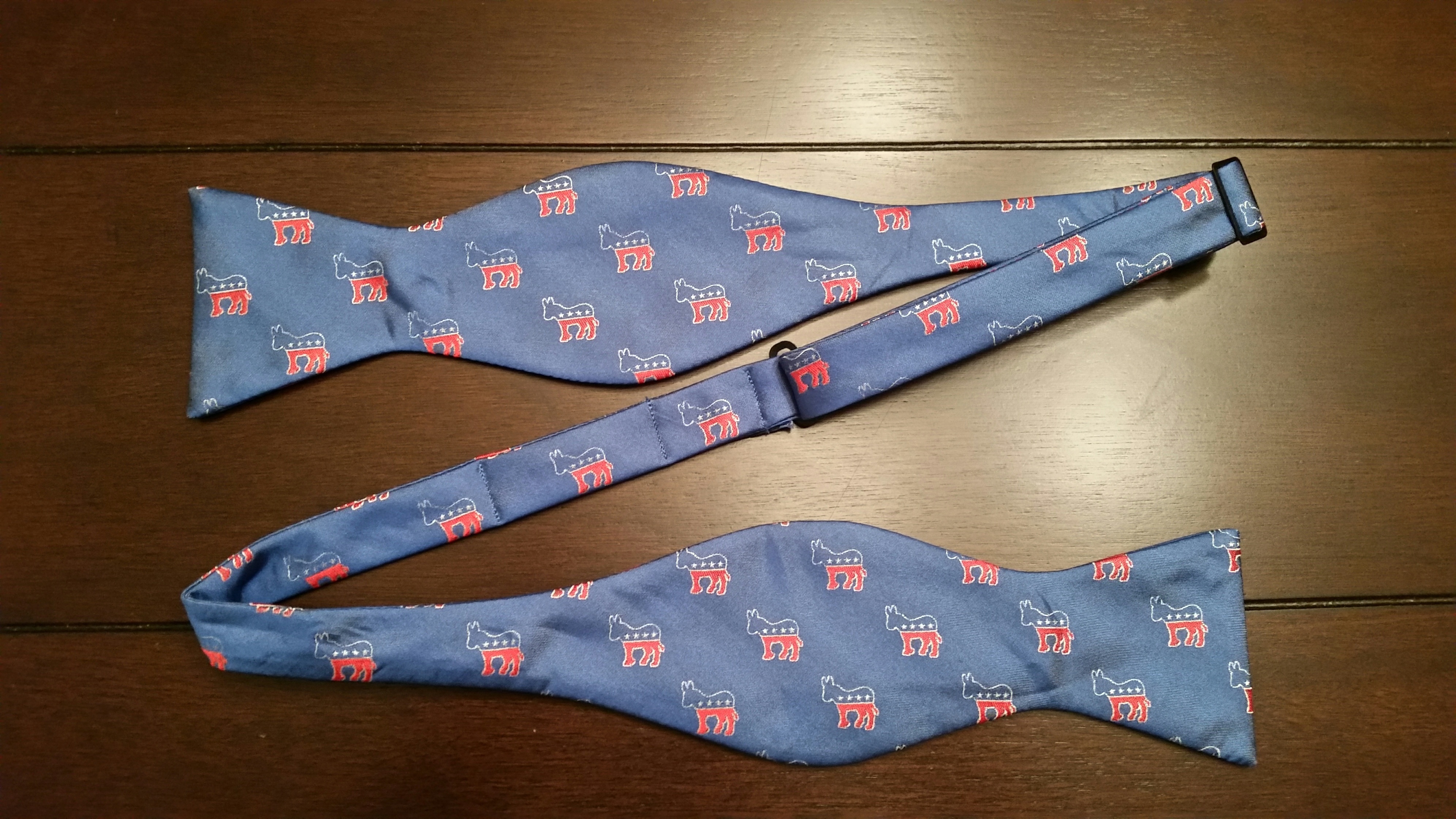 Bowtie - The Democrat TDB001