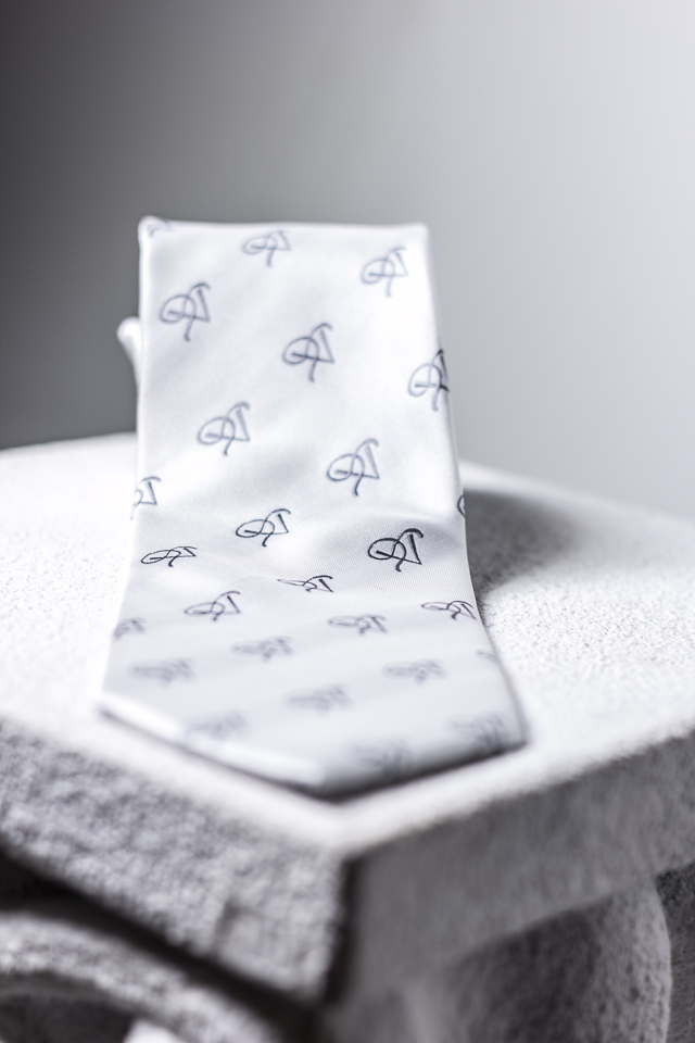 P5 Signature Ice- Necktie SIN001