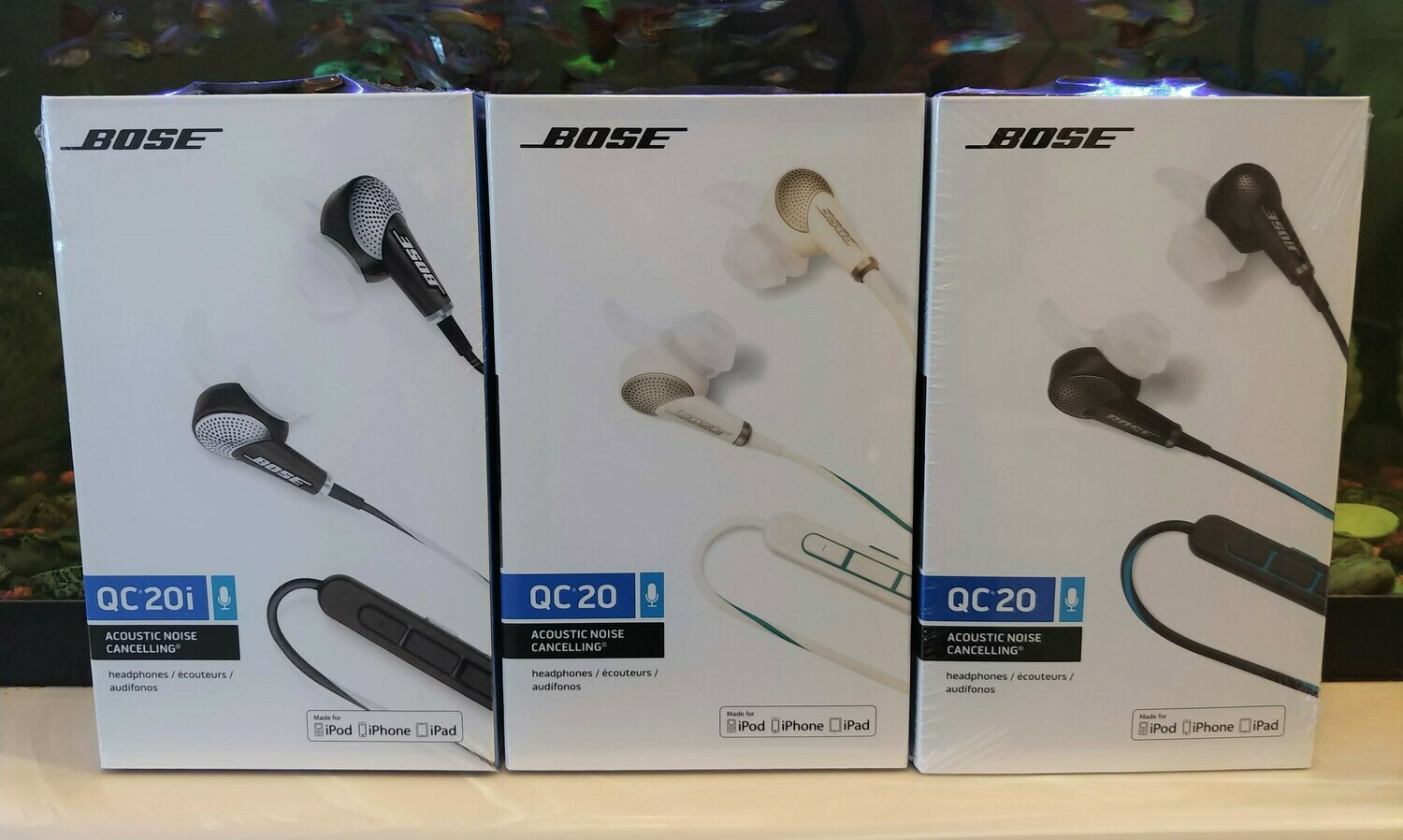 Bose Quietcomfort Qc20 20i Acoustic Noise Cancelling Headphones