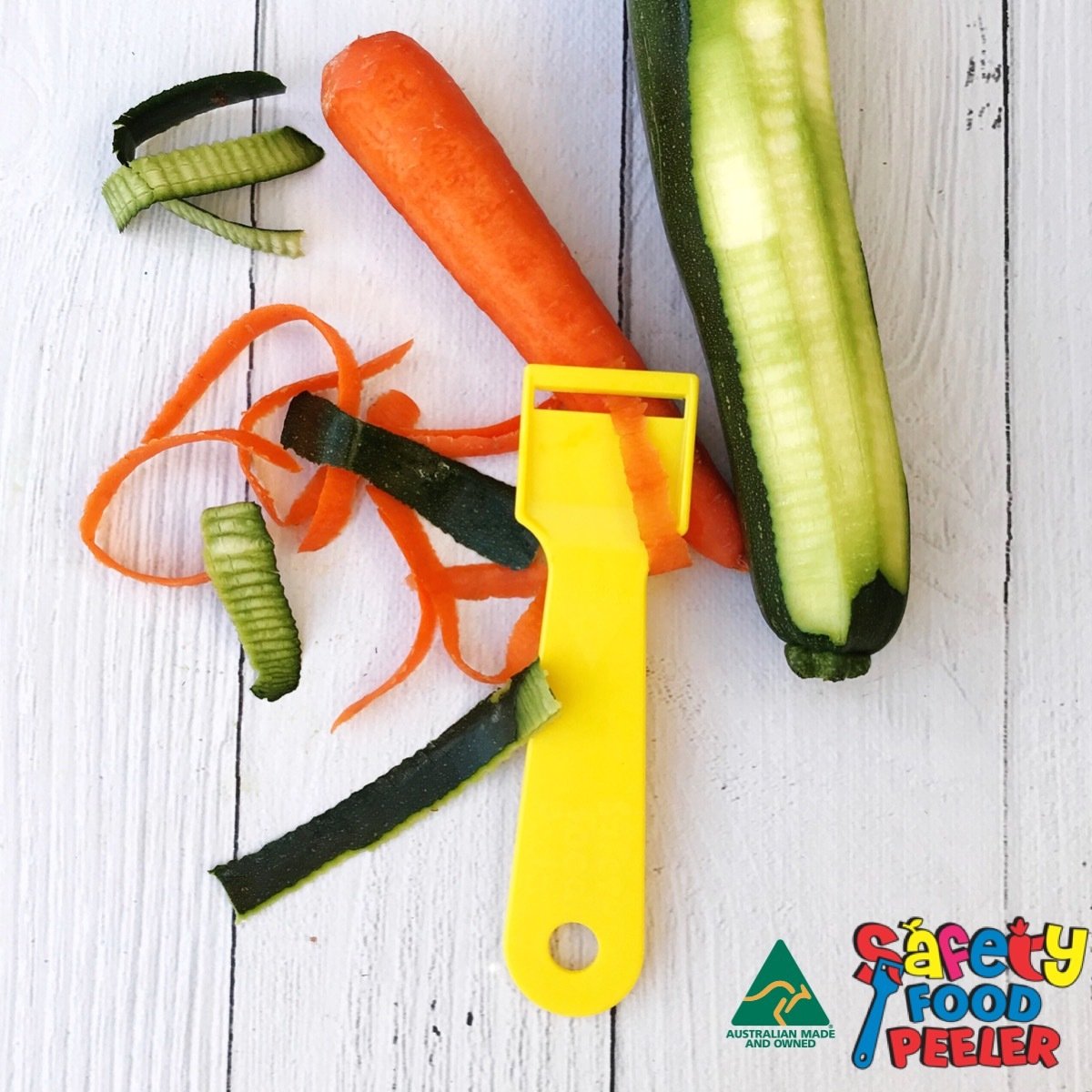 Safety Food Peeler In Action