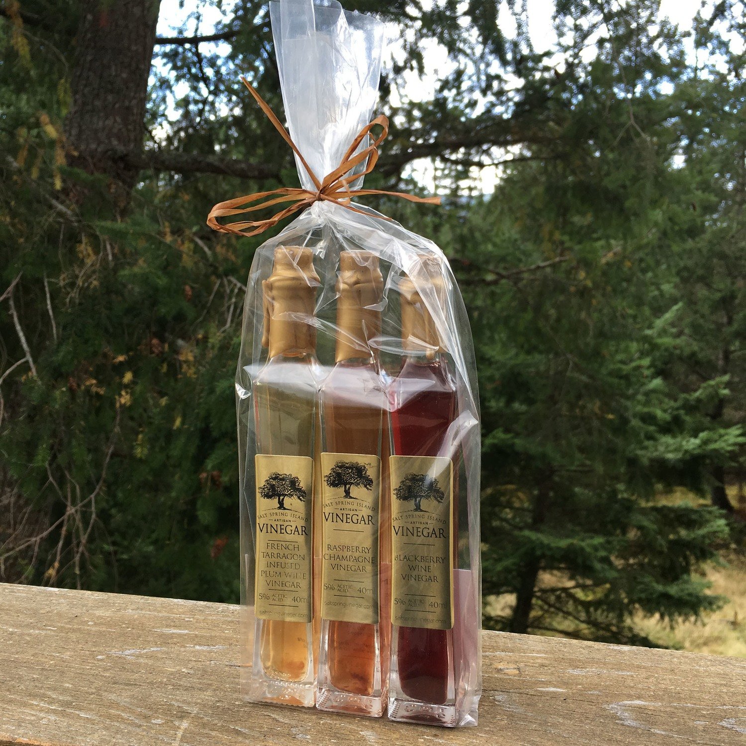 Gift Bag: Fruit Wine Vinegar Gift Bag: Fruit Wine Vinegar
