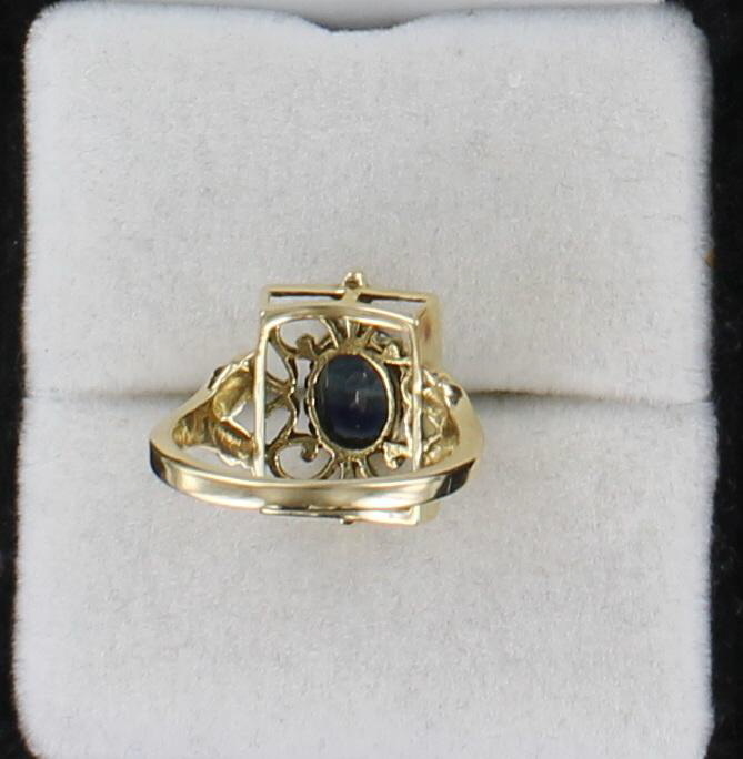 14KT SAPPHIRE RING