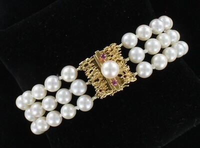 14KT TRIPLE STRAND 6.5MM PEARL BRACELET 14KT TRIPLE STRAND 6.5MM PEARL BRACELET