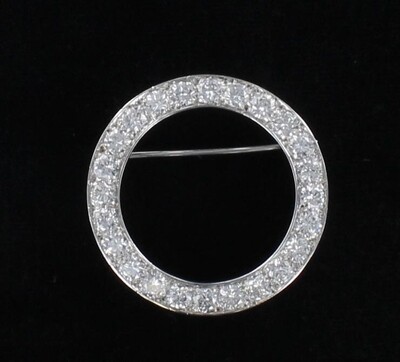 PLATINUM 3.80 CT TW DIAMOND CIRCLE PIN PLATINUM 3.80 CT TW DIAMOND CIRCLE PIN