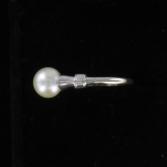 14KT PEARL RING