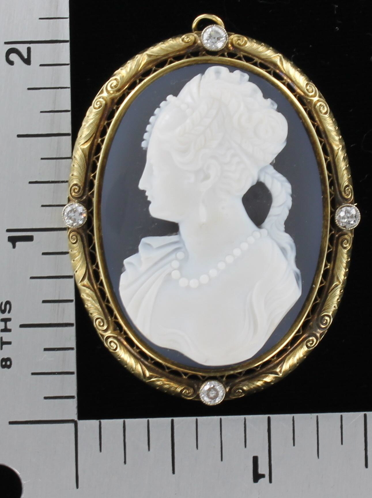 14KT AGATE & SHELL CAMEO WITH DIAMONDS 1900