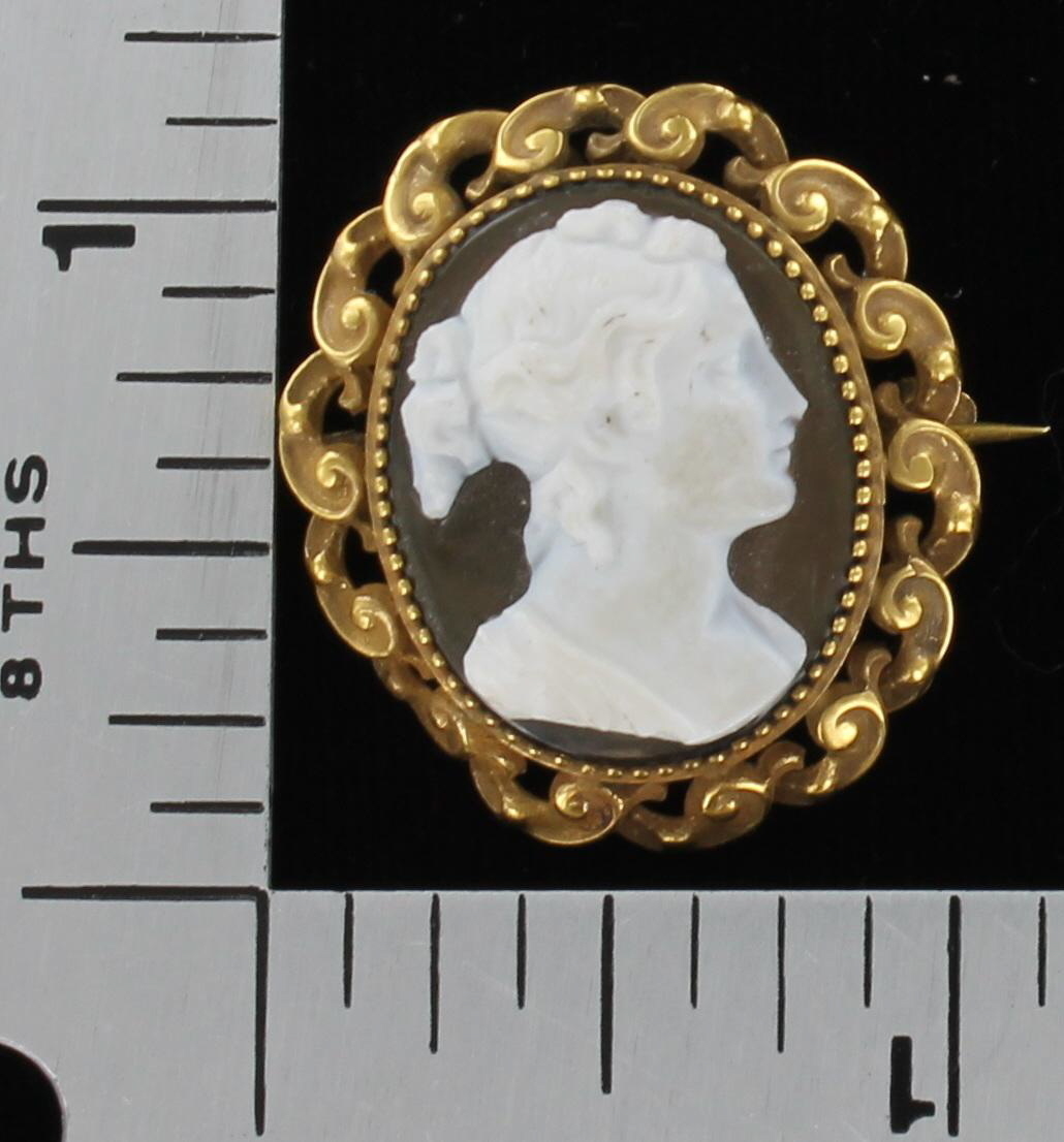 18KT VICTORIAN CAMEO