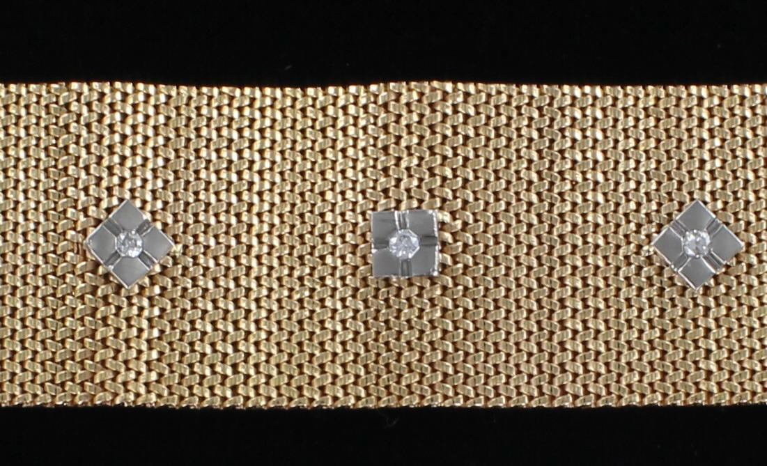 18KT BRACELET WITH DIAMONDS