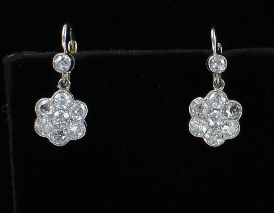 18KT/PLATINUM DIAMOND FLOWER EARRINGS CIRCA 1920 205-2186