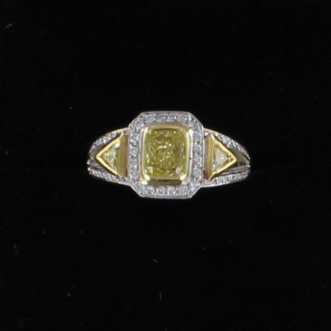 18KT FANCY YELLOW DIAMOND RING 205-2193