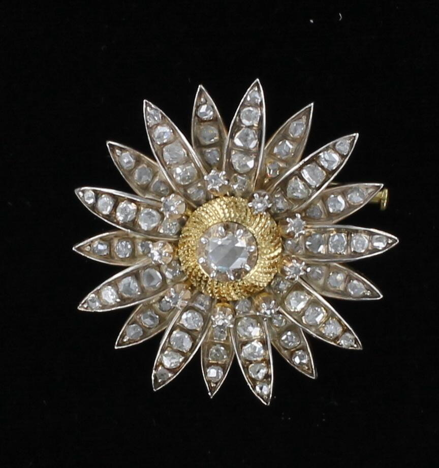 18KT ROSE CUT DIAMOND PIN CIRCA 1940