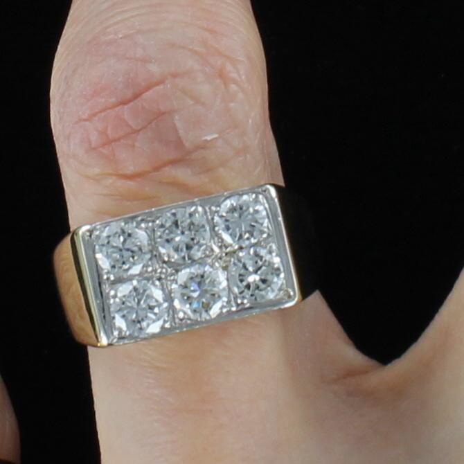 18KT 2.0 CT TW DIAMOND RING
