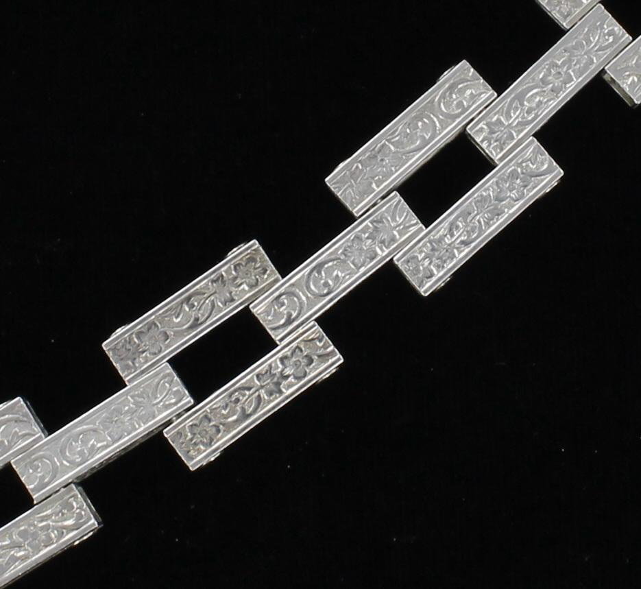 SILVER ENGRAVED BRACELET CIRCA 1920 099-1552
