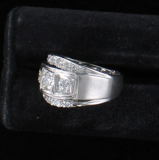 14KT 1.60 CT TW DIAMOND RING