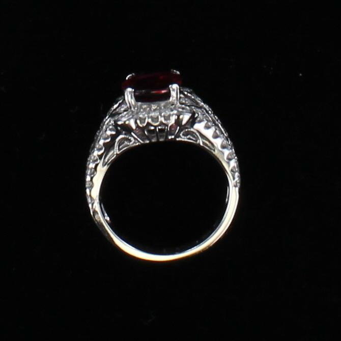 18KT 2.08 CT RUBILTE AND DIAMOND RING