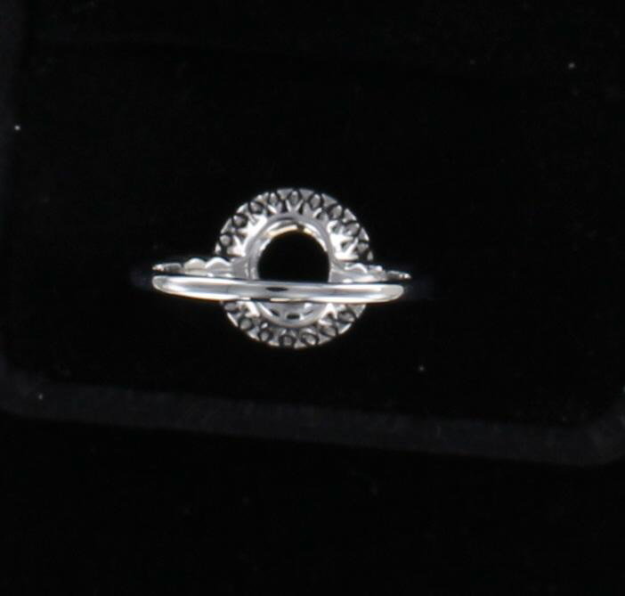PLATINUM SAPPHIRE MOUNTING