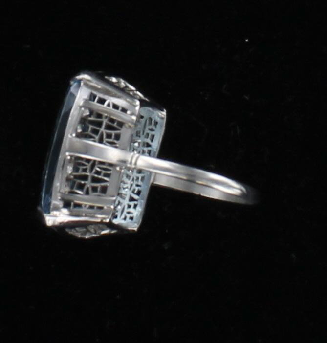 PLATINUM 20.0 CT AQUAMARINE RING