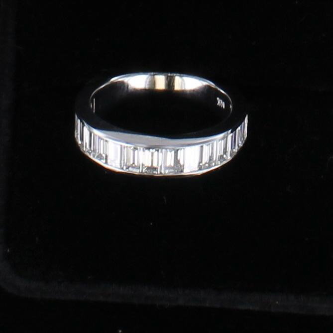 14KTW 1.75 CT TW DIAMOND BAGUETTE BAND