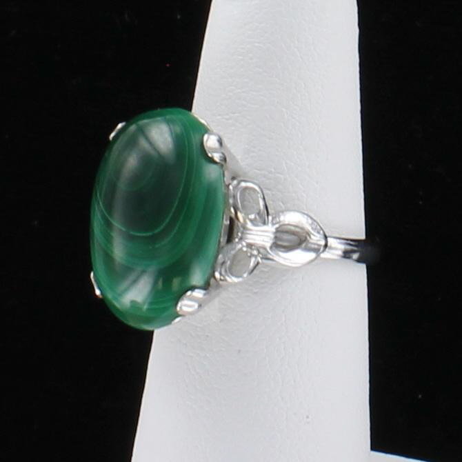 STERLING SILVER MALACHITE RING