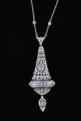 PLATINUM FILAGREE DIAMOND AND SAPPHIRE PENDANT PLATINUM FILAGREE DIAMOND AND SAPPHIRE PENDANT