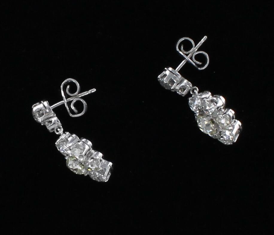 PLATINUM 6.35 CT TW OLD EUROPEAN CUT DIAMOND EARRINGS CIRCA 1920