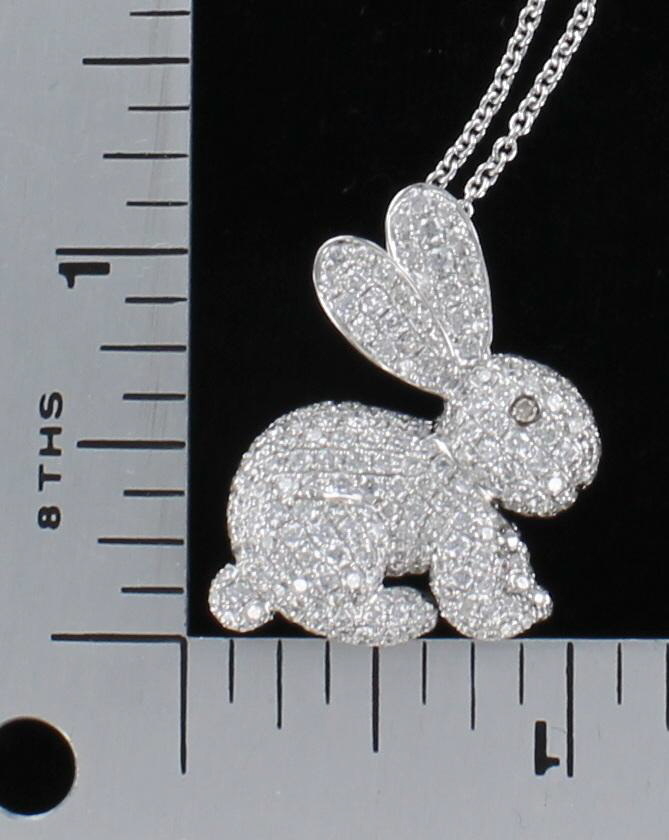 18KTW 3.5 CT. TW. ROUND BRILLIANT DIAMOND BUNNY PENDANT