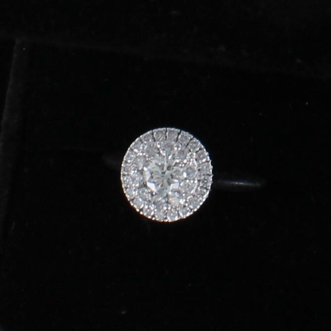 14KT 1.5 CT TW ROUND BRILLIANT DIAMOND ENGAGEMENT RING