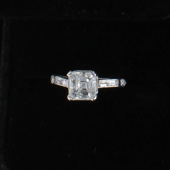 PLATINUM 2.01 CT ASSCHER CUT DIAMOND, VS2-F, ENGAGEMENT RING 036-842