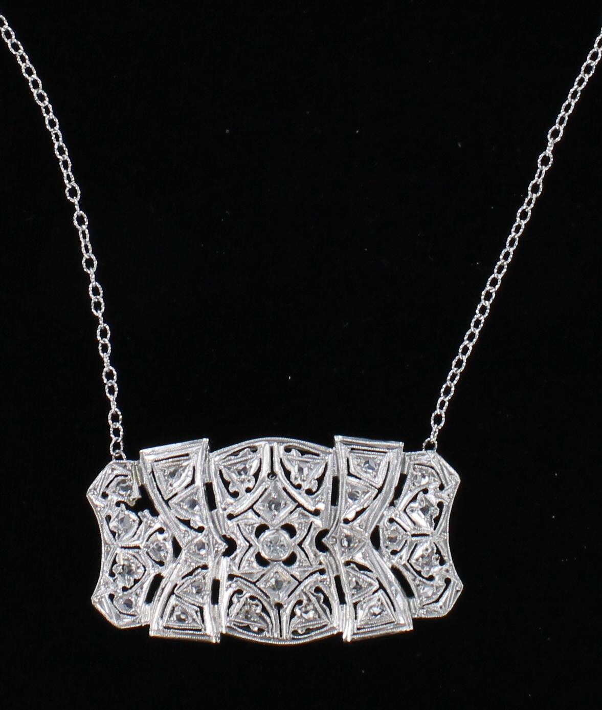 18KT ART DECO DIAMOND NECKLACE