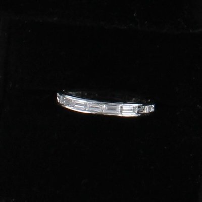 PLATINUM BAGUETTE ETERNITY BAND, SZ 5.5 PLATINUM BAGUETTE ETERNITY BAND, SZ 5.5