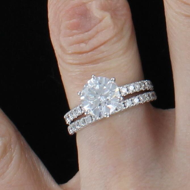 14KTW GIA CERTIFIED 2.0 CT ROUND BRILLIANT DIAMOND ENGAGEMENT WEDDING SET