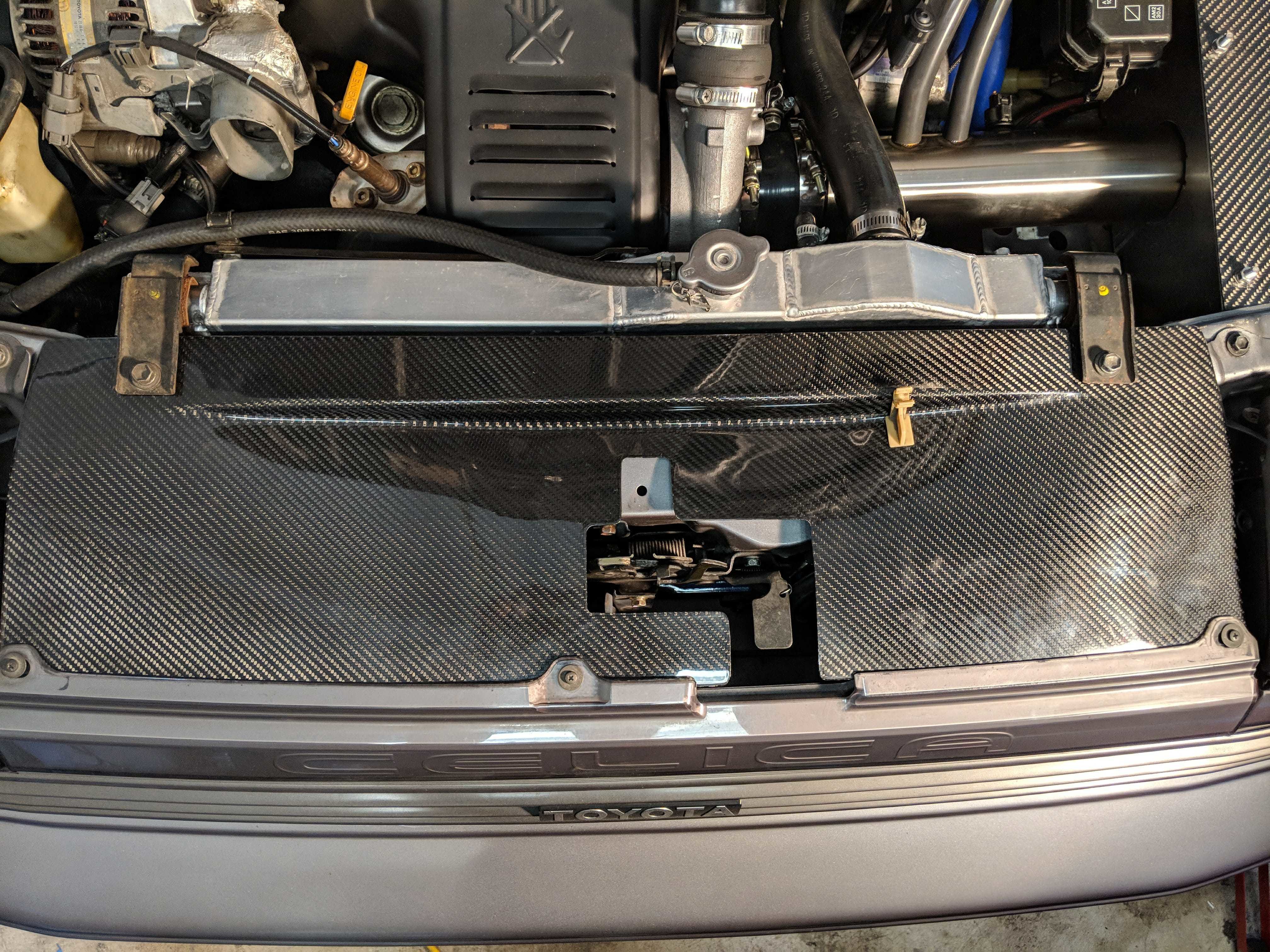 Radiator cooling panel