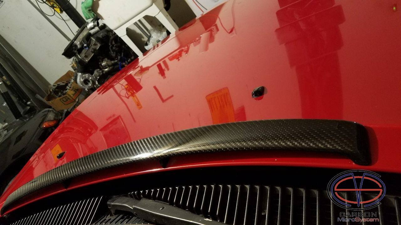 Bonnet spoiler