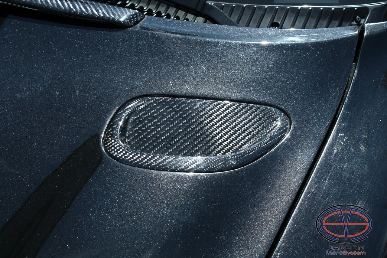 Inserts in hood from Carbon fiber for TOYOTA Celica ST 183