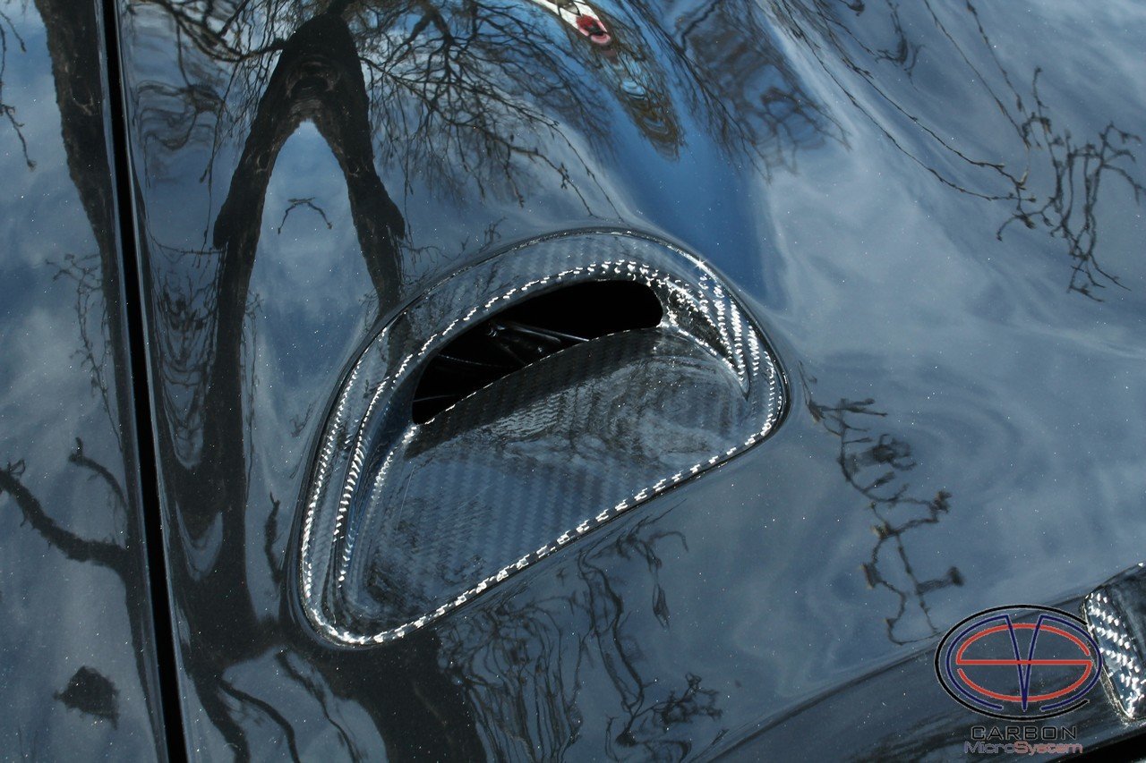 Inserts in hood from Carbon fiber for TOYOTA Celica ST 182