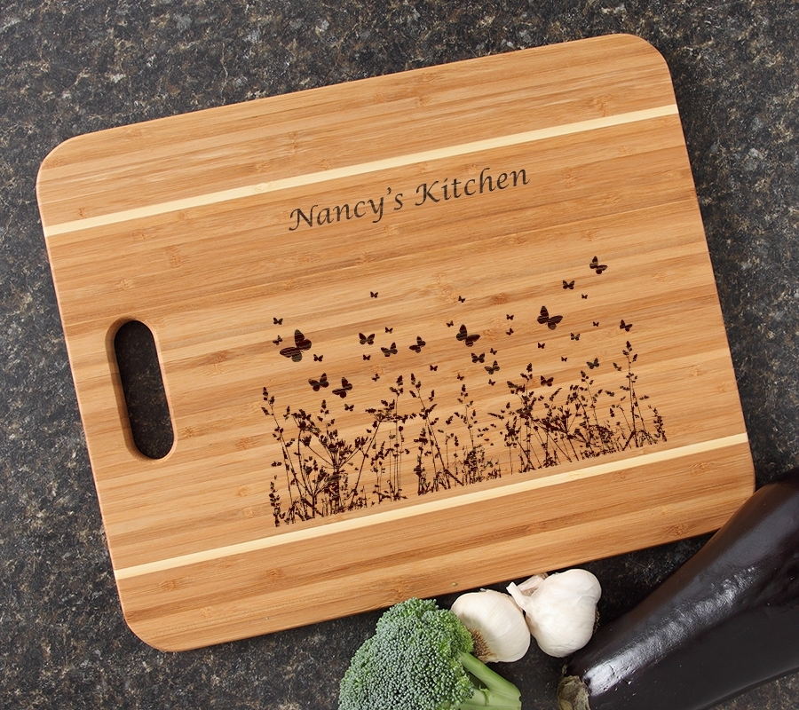 Personalized Cutting Board Engraved 15x12 Handle DESIGN 30 CBA-030