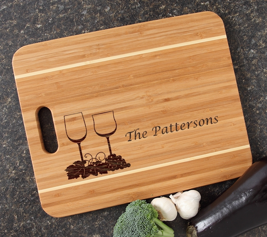 Personalized Cutting Board Engraved 15x12 Handle DESIGN 5 CBA-005