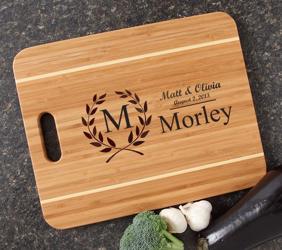 Personalized Cutting Board Engraved 15x12 Handle DESIGN 6 CBA-006